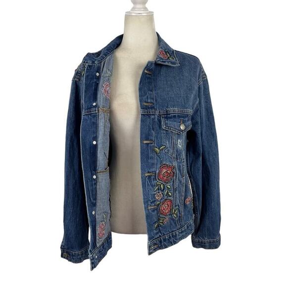 Zara Denim Embroidered Love Roses Oversized Jeans Denimwear Jacket Size Small - Picture 14 of 16